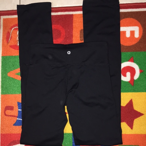 “90 Degree” Leggings (in EUC)! - Picture 4 of 7